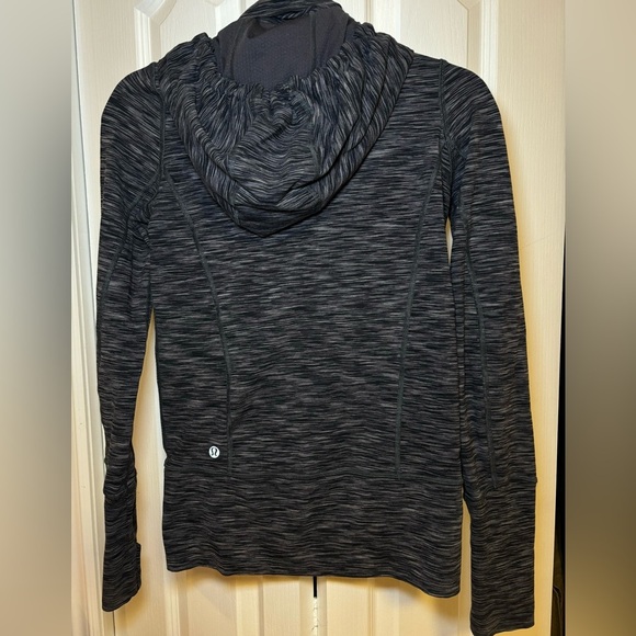 Lululemon - Grey and White Casual Long Sleeve Scuba Hoodie Full Zip in Size 2 - Picture 3 of 13